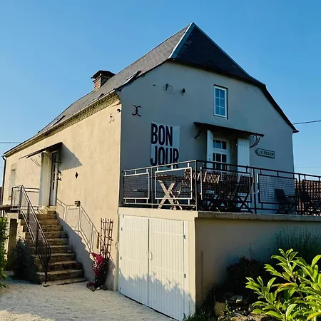 Chez Le Cavalier * Génis