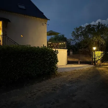 Chez Le Cavalier